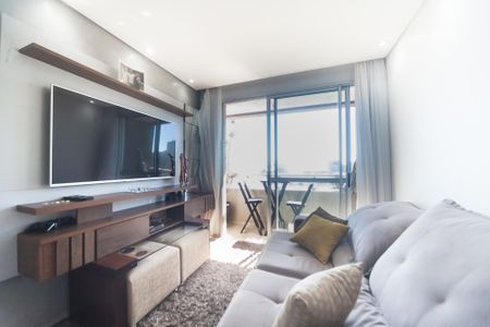 Apartamento para alugar com 68m², 2 quartos e 2 vagasSala de TV