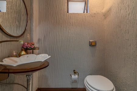 Apartamento para alugar com 159m², 3 quartos e 4 vagasBanheiro 3