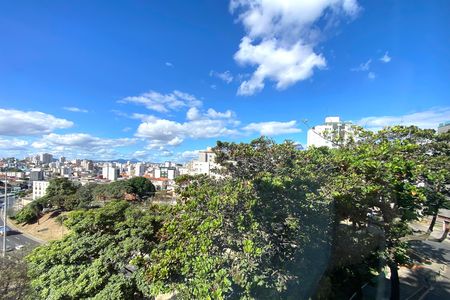 Apartamento à venda com 140m², 3 quartos e 1 vaga Apartamento à venda com 140m², 3 quartos e 1 vagaVista Suite