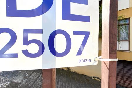 Apartamento à venda com 140m², 3 quartos e 1 vaga Apartamento à venda com 140m², 3 quartos e 1 vagaPlaca