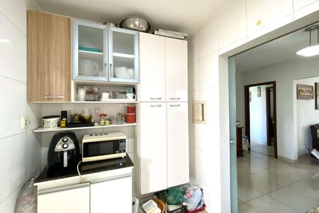Apartamento à venda com 140m², 3 quartos e 1 vaga Apartamento à venda com 140m², 3 quartos e 1 vagaCozinha