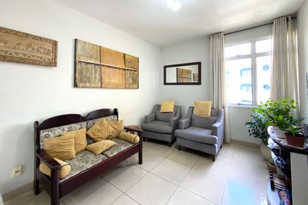 Apartamento à venda com 140m², 3 quartos e 1 vaga Apartamento à venda com 140m², 3 quartos e 1 vagaSala
