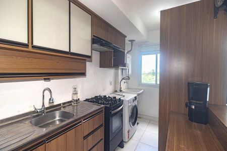 Sala  de apartamento para alugar com 2 quartos, 65m² em Farrapos, Porto Alegre