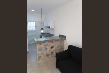 Sala de casa de condomínio para alugar com 2 quartos, 40m² em Jardim Imperial, Aparecida de Goiânia
