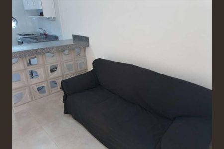 Sala de casa de condomínio para alugar com 2 quartos, 40m² em Jardim Imperial, Aparecida de Goiânia