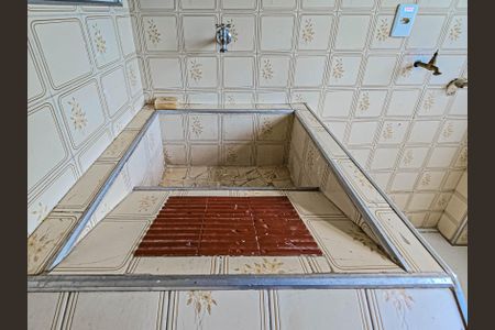 Apartamento para alugar com 86m², 2 quartos e 1 vagaÁrea de Serviço