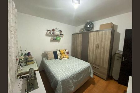 Casa à venda com 3 quartos, 188m² em São Pedro, Osasco