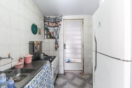 Casa à venda com 40m², 2 quartos e 2 vagas Casa à venda com 40m², 2 quartos e 2 vagasCozinha