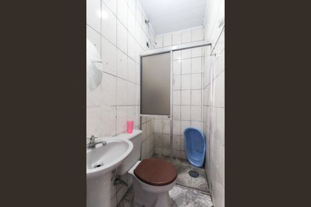 Casa à venda com 40m², 2 quartos e 2 vagas Casa à venda com 40m², 2 quartos e 2 vagasBanheiro