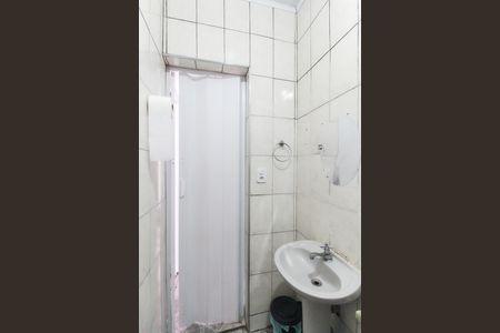 Casa à venda com 40m², 2 quartos e 2 vagas Casa à venda com 40m², 2 quartos e 2 vagasBanheiro