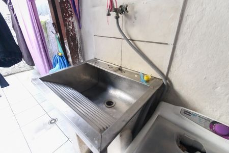 Casa à venda com 40m², 2 quartos e 2 vagas Casa à venda com 40m², 2 quartos e 2 vagasÁrea de serviço