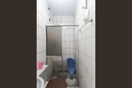 Casa à venda com 40m², 2 quartos e 2 vagas Casa à venda com 40m², 2 quartos e 2 vagasBanheiro