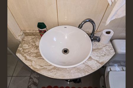 Apartamento para alugar com 75m², 2 quartos e sem vagaBanheiro Social