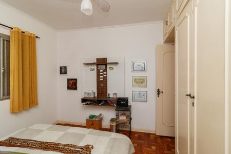 Casa à venda com 371m², 4 quartos e 6 vagasQuarto 2