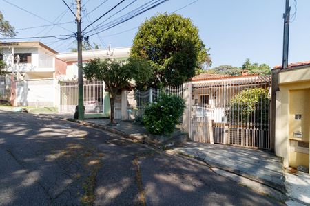 Casa à venda com 371m², 4 quartos e 6 vagasFachada
