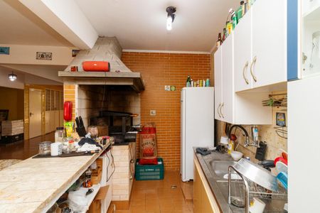 Casa à venda com 371m², 4 quartos e 6 vagasGaragem e Área de lazer