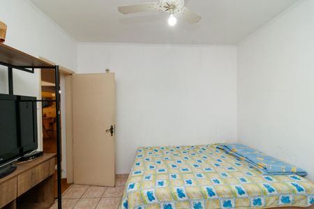 Casa à venda com 371m², 4 quartos e 6 vagasQuarto de Serviço