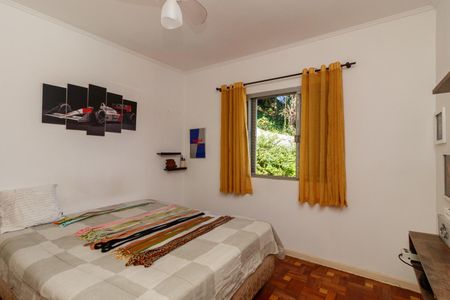 Casa à venda com 371m², 4 quartos e 6 vagasQuarto 2