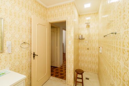 Casa à venda com 371m², 4 quartos e 6 vagasBanheiro