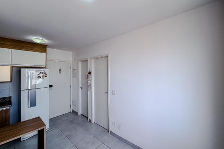 Sala de kitnet/studio para alugar com 2 quartos, 34m² em Cambuci, São Paulo