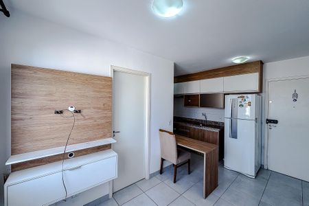 Sala de kitnet/studio para alugar com 2 quartos, 34m² em Cambuci, São Paulo