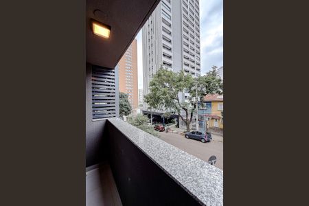 Varanda de kitnet/studio para alugar com 1 quarto, 28m² em Vila Dom Pedro I, São Paulo