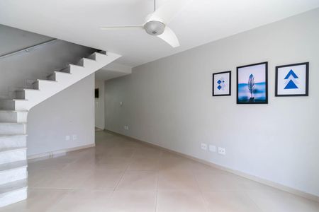 Sala de casa à venda com 3 quartos, 185m² em Lauzane Paulista, São Paulo