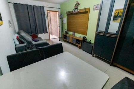 Sala de casa para alugar com 2 quartos, 290m² em Jardim Mitsutani, São Paulo