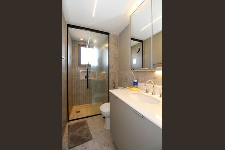 Apartamento à venda com 78m², 2 quartos e 1 vagaBanheiro da Suíte 1