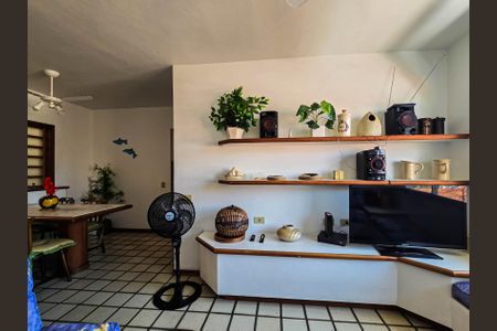 Sala de apartamento para alugar com 2 quartos, 82m² em Vila Denise, Jacareí