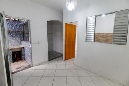 Sala de casa para alugar com 2 quartos, 240m² em Jardim Vale das Virtudes, São Paulo