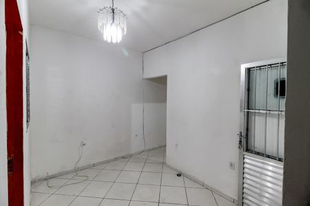 Sala de casa para alugar com 2 quartos, 240m² em Jardim Vale das Virtudes, São Paulo