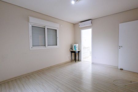 Casa de condomínio para alugar com 302m², 4 quartos e 4 vagas Casa de condomínio para alugar com 302m², 4 quartos e 4 vagasQuarto