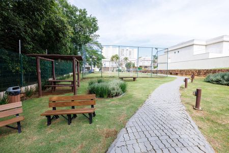 Casa de condomínio para alugar com 302m², 4 quartos e 4 vagas Casa de condomínio para alugar com 302m², 4 quartos e 4 vagasÁrea comum