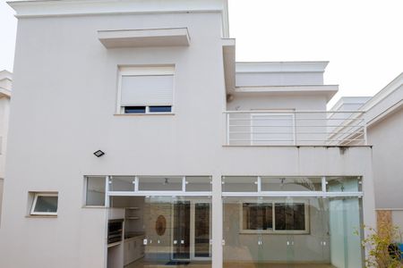 Casa de condomínio para alugar com 302m², 4 quartos e 4 vagas Casa de condomínio para alugar com 302m², 4 quartos e 4 vagasÁrea comum