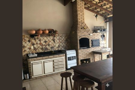 Foto 04 de casa à venda com 3 quartos, 200m² em Jardim D’abril, Osasco