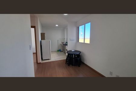 Sala de apartamento para alugar com 2 quartos, 44m² em Parque Residencial Candido Portinari, Ribeirão Preto