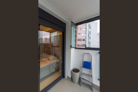 Apartamento à venda com 123m², 3 quartos e 2 vagas Apartamento à venda com 123m², 3 quartos e 2 vagasQuarto 1 - Suíte 1 Varanda