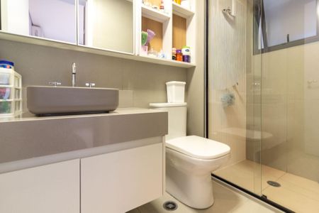 Apartamento à venda com 123m², 3 quartos e 2 vagas Apartamento à venda com 123m², 3 quartos e 2 vagasBanheiro Suíte 2