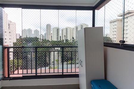 Apartamento à venda com 123m², 3 quartos e 2 vagas Apartamento à venda com 123m², 3 quartos e 2 vagasQuarto 1 - Suíte 1 Varanda
