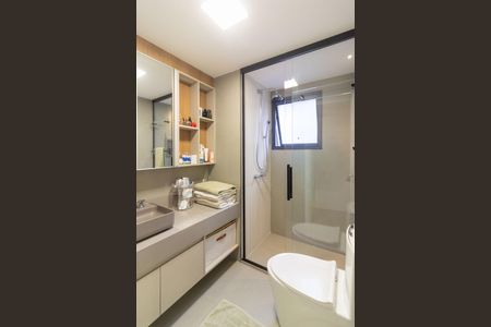 Apartamento à venda com 123m², 3 quartos e 2 vagas Apartamento à venda com 123m², 3 quartos e 2 vagasBanheiro Suíte 1