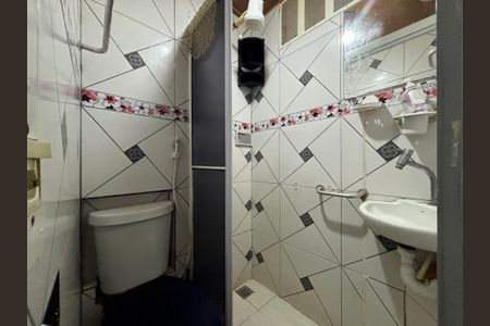 Apartamento para alugar com 24m², 2 quartos e sem vagaBanheiro social