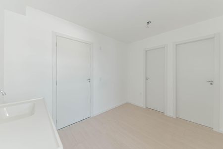 Sala - Cozinha Integrada de apartamento para alugar com 2 quartos, 32m² em Santo Amaro, São Paulo
