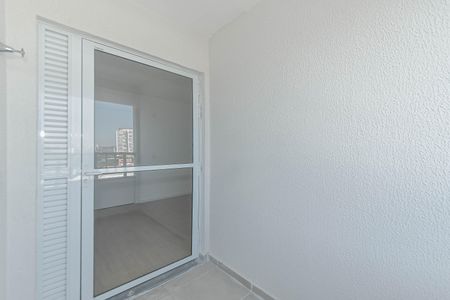 Apartamento para alugar com 32m², 2 quartos e sem vaga Apartamento para alugar com 32m², 2 quartos e sem vagaVaranda