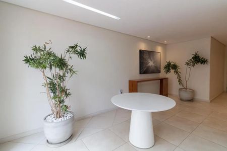 Apartamento para alugar com 59m², 2 quartos e 1 vaga Apartamento para alugar com 59m², 2 quartos e 1 vagaHall