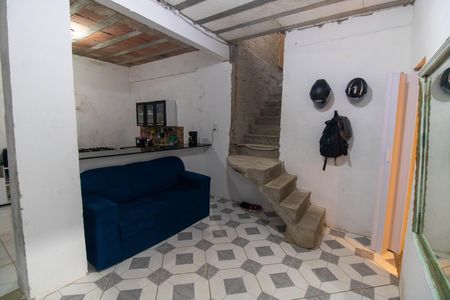 Casa para alugar com 100m², 2 quartos e sem vaga Casa para alugar com 100m², 2 quartos e sem vagaSala