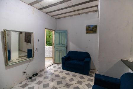 Casa para alugar com 100m², 2 quartos e sem vaga Casa para alugar com 100m², 2 quartos e sem vagaSala