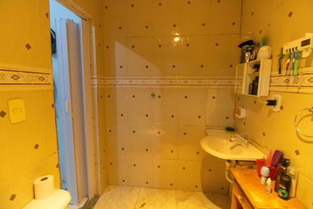 Casa para alugar com 100m², 2 quartos e sem vaga Casa para alugar com 100m², 2 quartos e sem vagaBanheiro