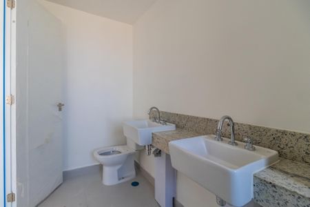 Apartamento à venda com 112m², 3 quartos e 2 vagas Apartamento à venda com 112m², 3 quartos e 2 vagasBanheiro da Suíte 3