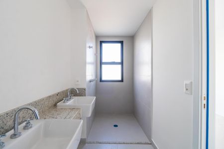 Apartamento à venda com 112m², 3 quartos e 2 vagas Apartamento à venda com 112m², 3 quartos e 2 vagasBanheiro da Suíte 3